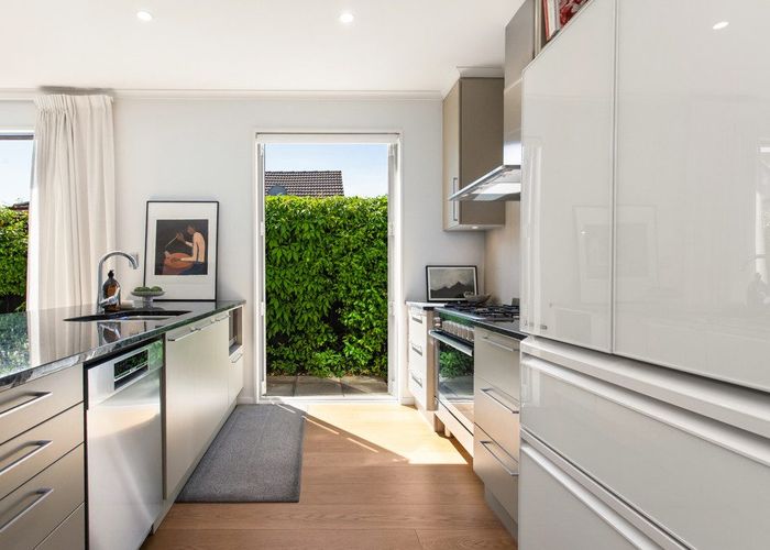  at 57 Idris Road, Fendalton, Christchurch City, Canterbury