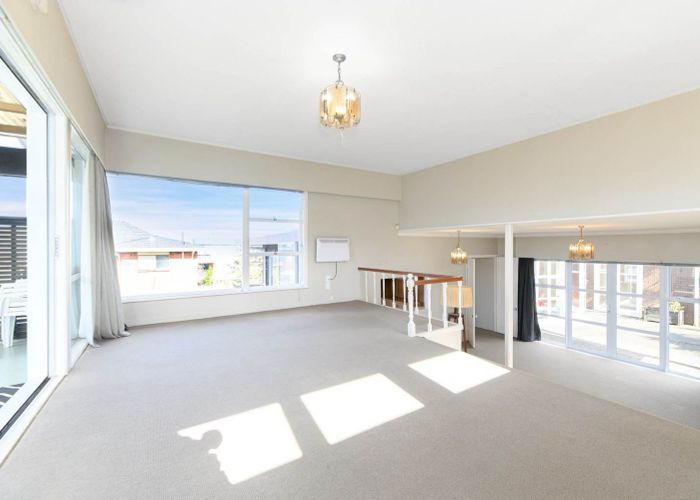  at 57 Forrest Hill Road, Milford, Auckland