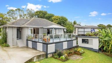  at 627 Swanson Road, Swanson, Auckland