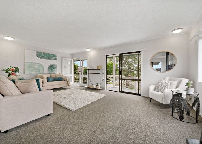  at 16 Andes Avenue, Mangere Bridge, Auckland