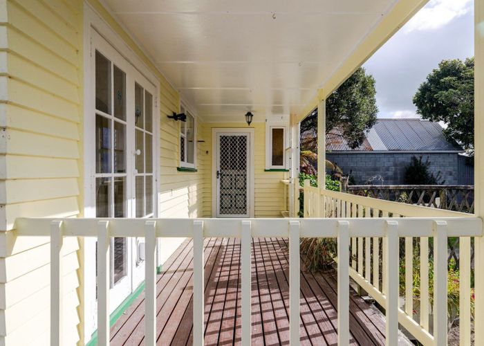  at 38 Peters Avenue, Cloverlea, Palmerston North