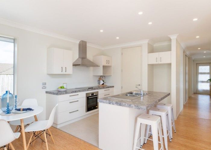  at 72 Sunstone Cres, Upper Hutt, Upper Hutt, Wellington