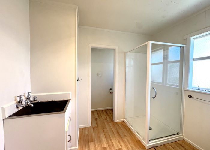  at 2/1 King Edward Avenue, Epsom, Auckland