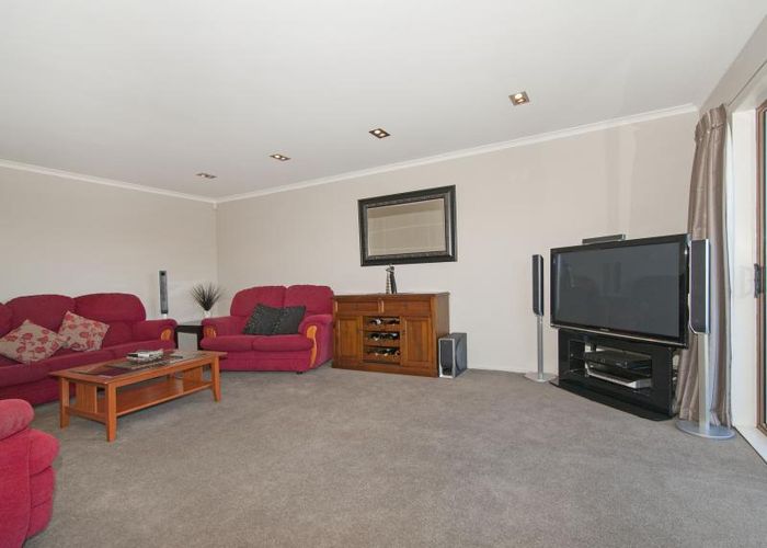  at 95A Dowse Drive, Maungaraki, Lower Hutt