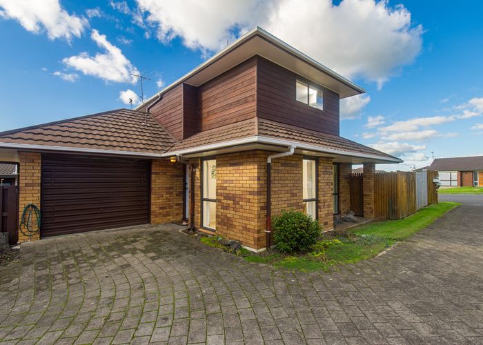  at 4/133 Whitford Road, Somerville, Manukau