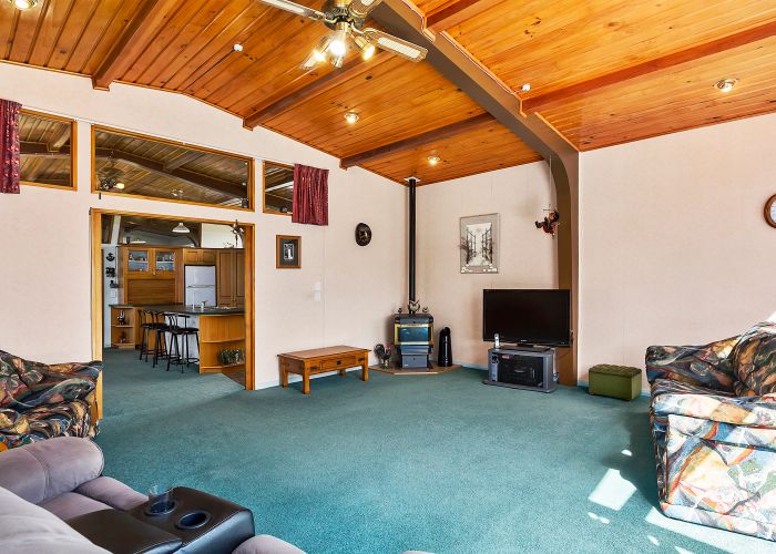  at 11 Truby King Drive, Karitane, Waikouaiti