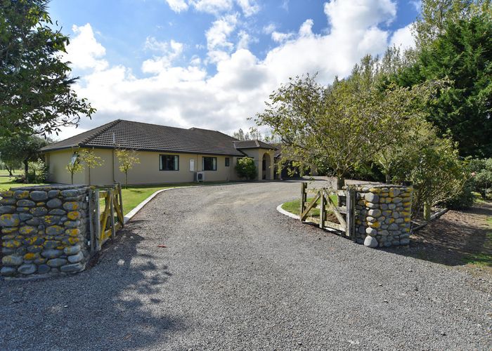  at 1 Sillano Place, Ohoka, Kaiapoi