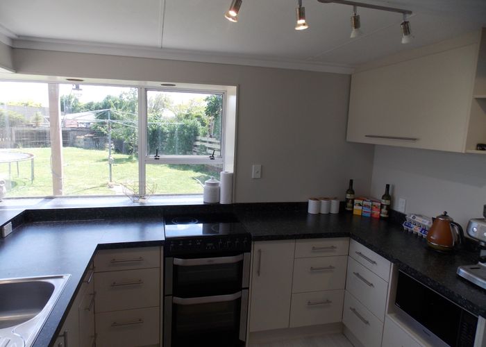  at 4 Waltham Court, Cloverlea, Palmerston North