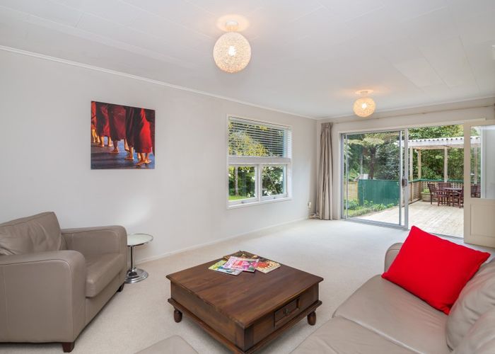  at 39 Chatsworth Road, Silverstream, Upper Hutt