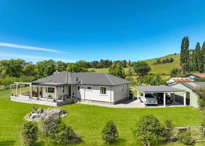  at 82 Thorn Road, Dovedale, Wakefield 