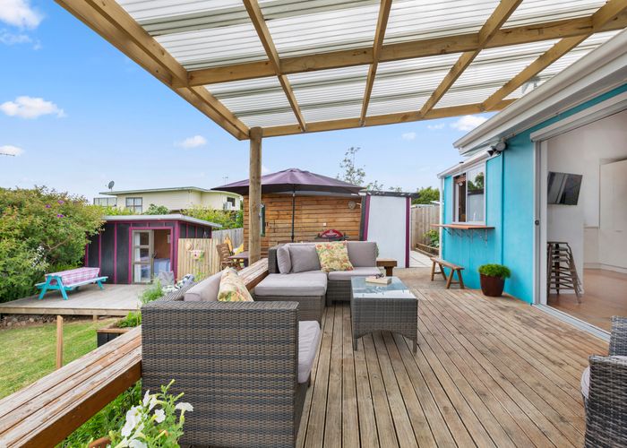 Free property data for 25 Taipari Avenue, Raglan, Raglan homes.co.nz