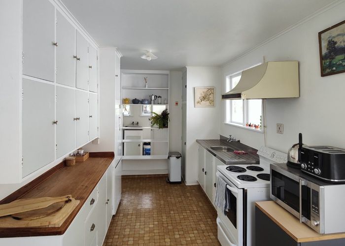  at 18 Boyd Grove, Naenae, Lower Hutt