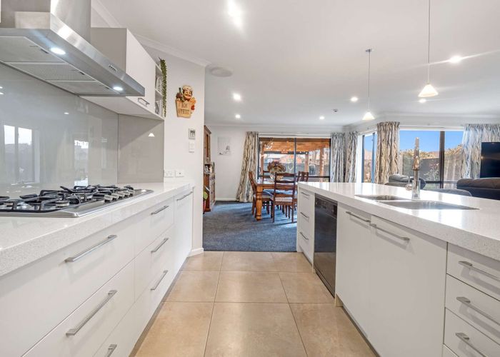  at 7 Strathcarron Place, Broomfield, Christchurch City, Canterbury