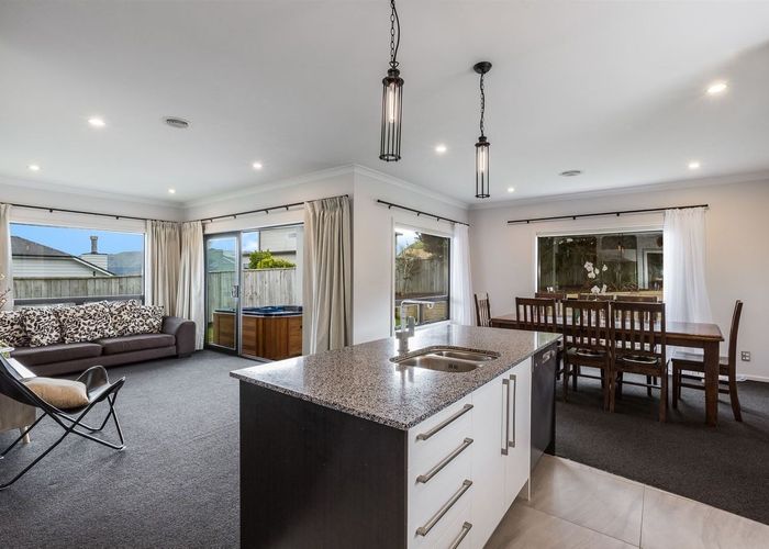  at 68 Aotea Drive, Aotea, Porirua
