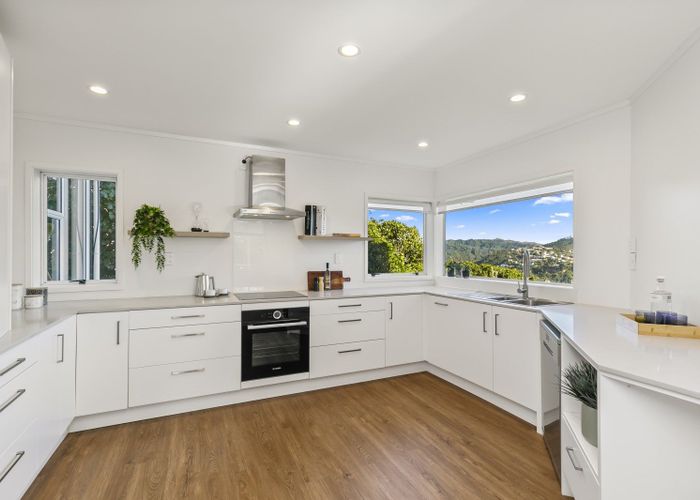  at 44 Bedford Street, Northland, Wellington
