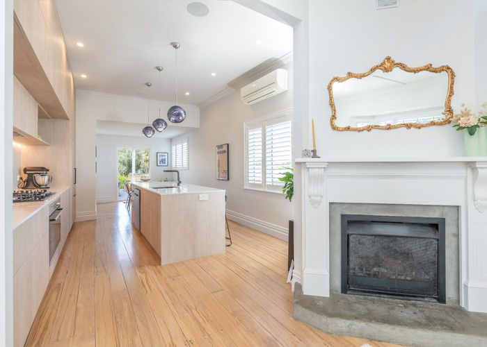  at 39 Tranmere Road, Sandringham, Auckland City, Auckland