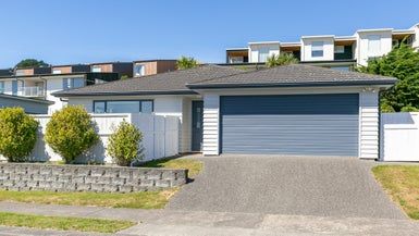  at 9 Ashwood Street, Woodridge, Wellington