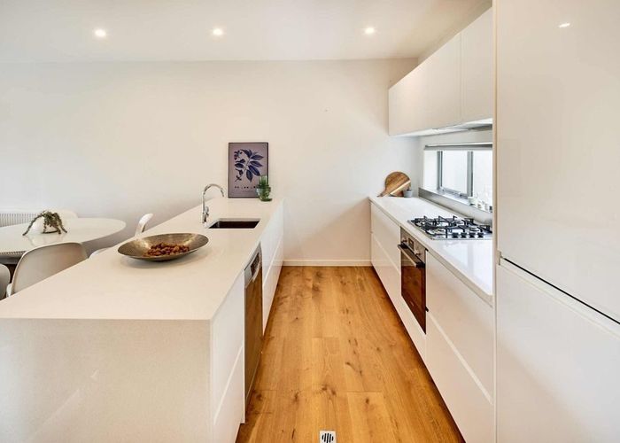  at 3B Park St, The Best of Inner City Living!, Thorndon, Wellington, Wellington
