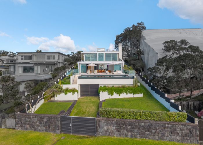 at 7 Rarere Road, Takapuna, North Shore City, Auckland