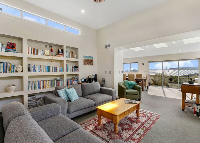  at 2 Wangapeka Way, Aotea, Porirua