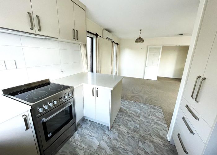  at 1/453 Blockhouse Bay Road, Blockhouse Bay, Auckland City, Auckland