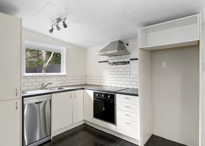  at 106 Akatarawa Road, Birchville, Upper Hutt, Wellington