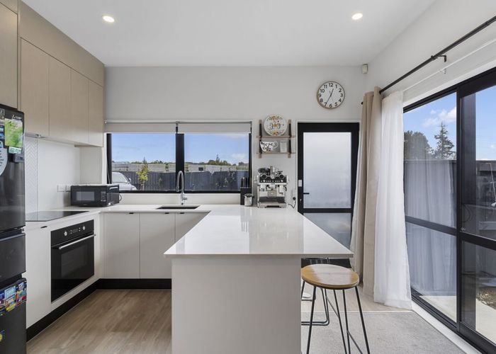  at 11F Barrie Avenue, Papatoetoe, Manukau City, Auckland