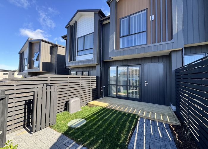  at 7/130 Te Oneroa Way--Viewing--On Sat 2nd Aug at 11:00-11:20am, Long Bay, North Shore City, Auckland