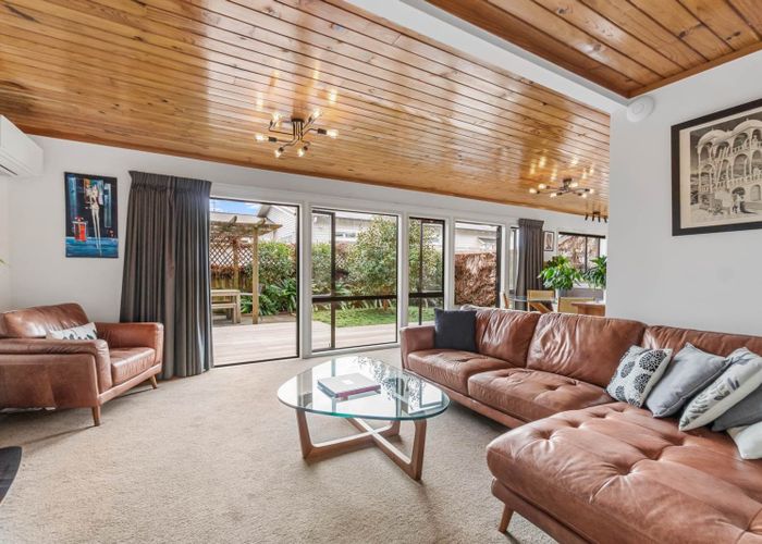  at 3 St Michaels Avenue, Point Chevalier, Auckland City, Auckland