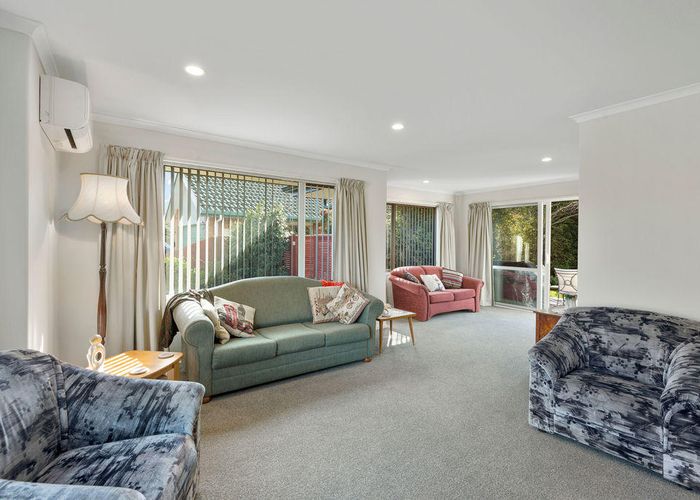  at 19 Kestrel Place, Woolston, Christchurch