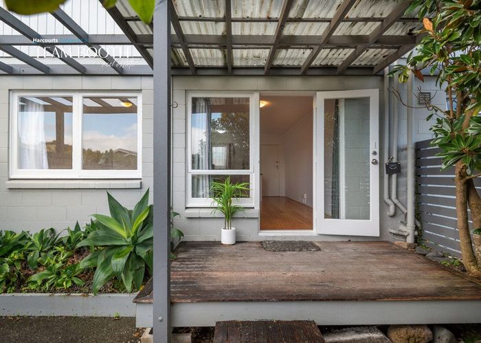  at 4/3 Sherbourne Road, Mount Eden, Auckland