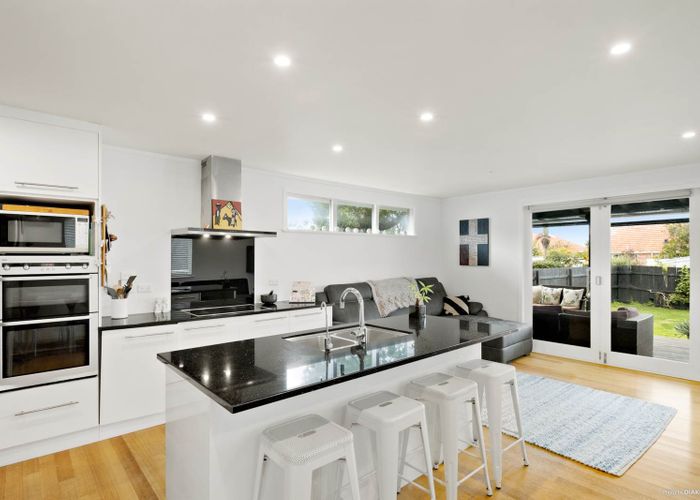  at 20 Pirangi Street, Point England, Auckland