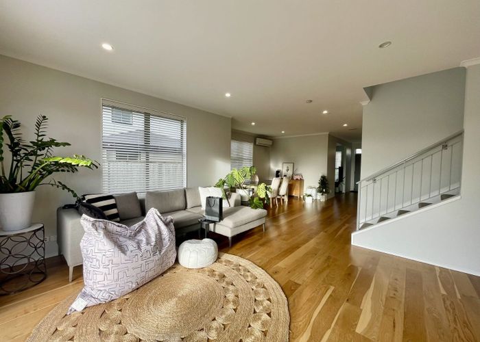  at 89 Mackay Drive, Greenhithe, Auckland