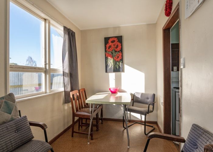  at 12 Liverpool Crescent, Flaxmere, Hastings