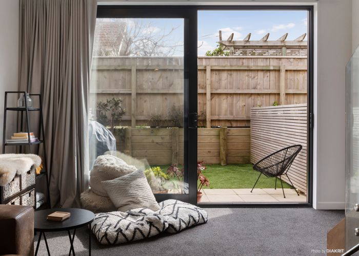  at 8/20 Trent Street, Island Bay, Wellington