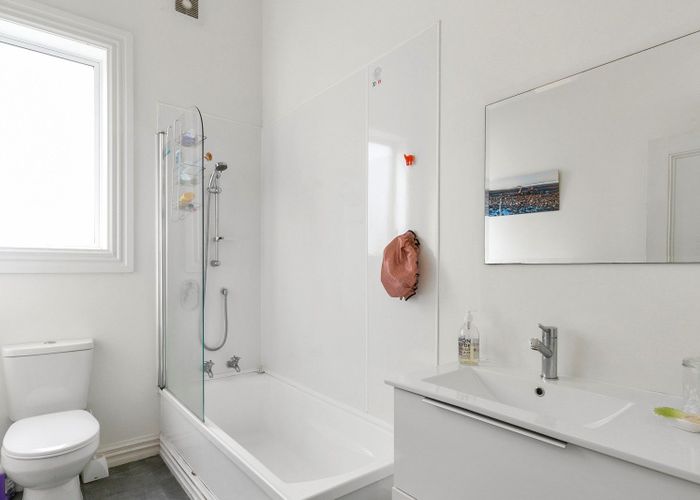  at 1/11 Market Street, Saint Kilda, Dunedin, Otago