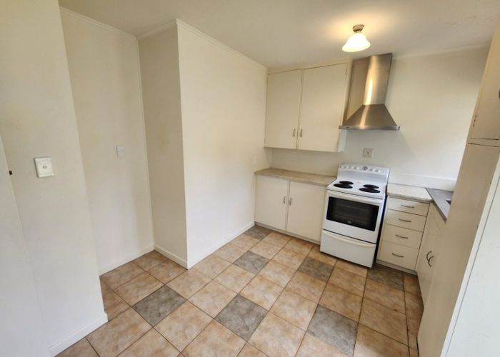  at 2/28 Korma Road, Royal Oak, Auckland City, Auckland