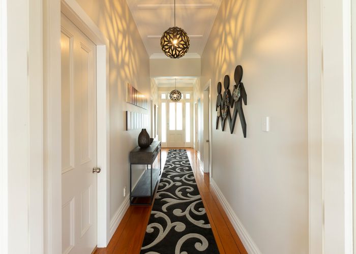  at 9 Domett Avenue, Epsom, Auckland