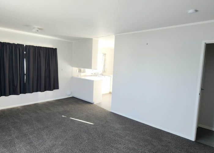  at 2/46D Salisbury Road, Birkdale, North Shore City, Auckland