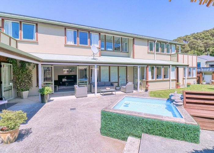  at 28 Kawatiri Grove, Wainuiomata, Lower Hutt