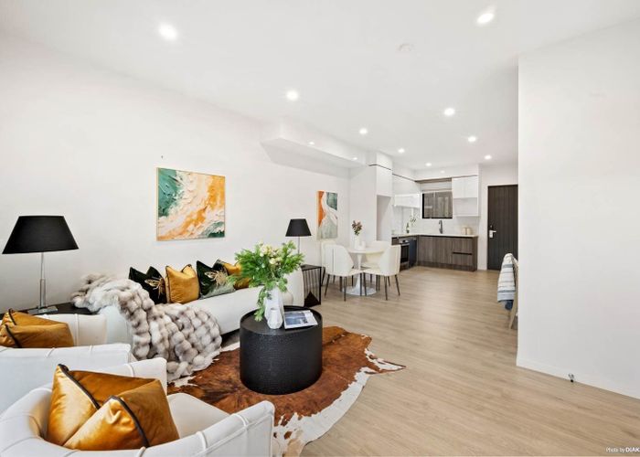  at 64B Union Road, Howick, Manukau City, Auckland