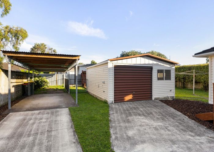  at 8 Ryan Avenue, Chartwell, Hamilton