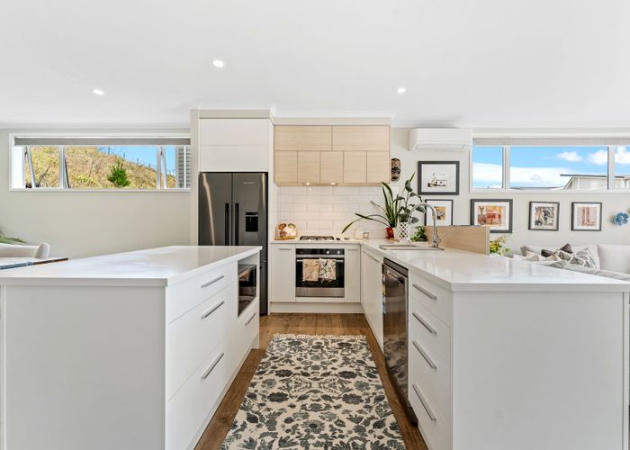  at 33 Sanremo Lane, Stanmore Bay, Rodney, Auckland