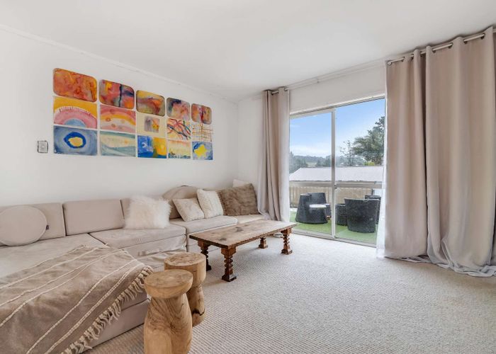  at 8/247 Henderson Valley Road, Henderson, Waitakere City, Auckland