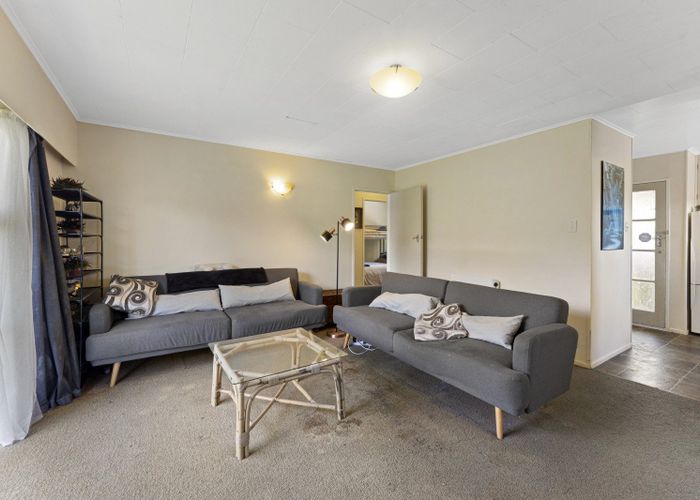  at 2/21 Bexley Grove, Wainuiomata, Lower Hutt