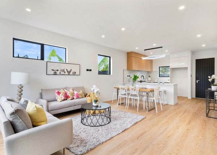  at 697 Massey Road, Māngere, Auckland