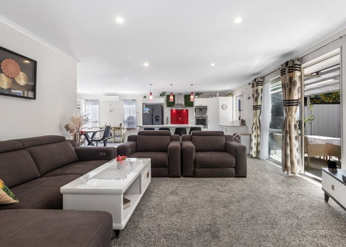  at 65 Falcon Drive, Welcome Bay, Tauranga