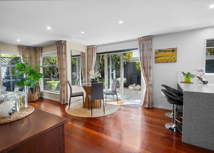  at 55 Springfield Road, St. Albans, Christchurch City, Canterbury