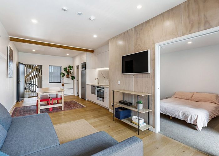  at 6/165 Hobsonville Point Road, Hobsonville, Waitakere City, Auckland