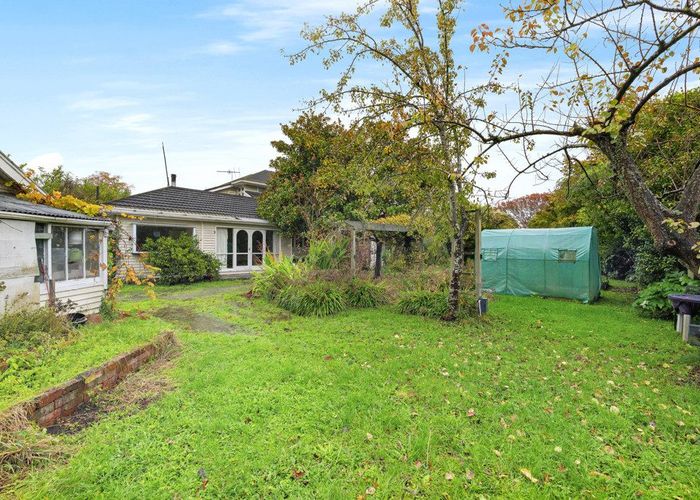  at 104 North Parade, Richmond, Christchurch City, Canterbury